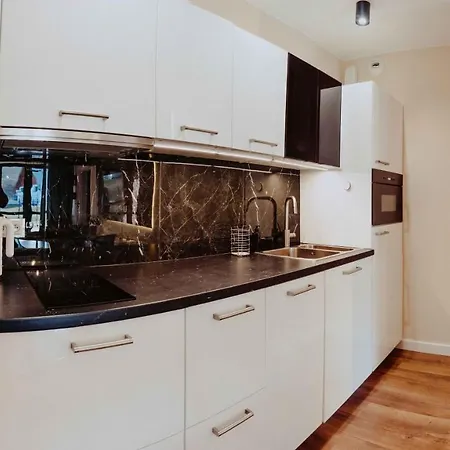 Silence Triventi Szmaragd كارباش